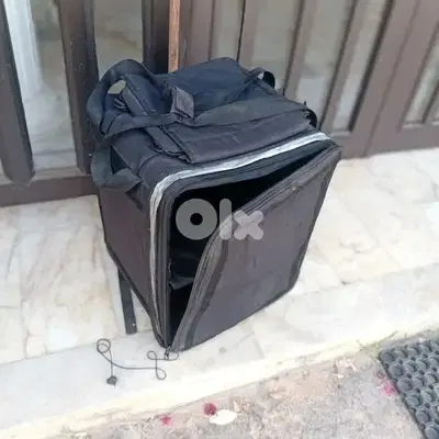 شنطة دلفري،شبه جديد