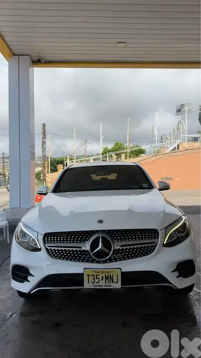 Mercedes-Benz GLC-300