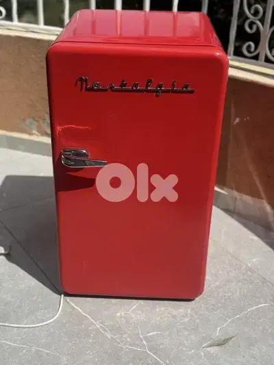 Nostalgia mini fridge براد