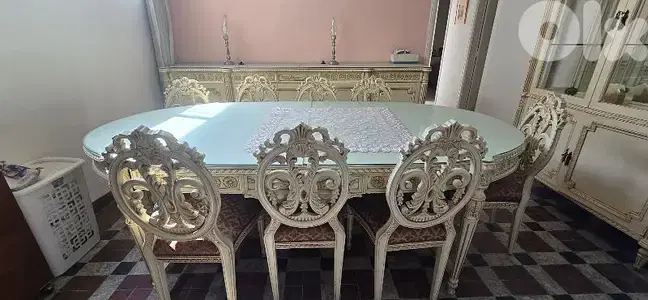 Antique Dining table 8 chairs