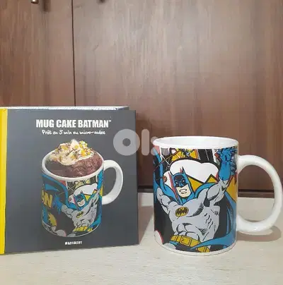 Batman Mug + cake booklet.