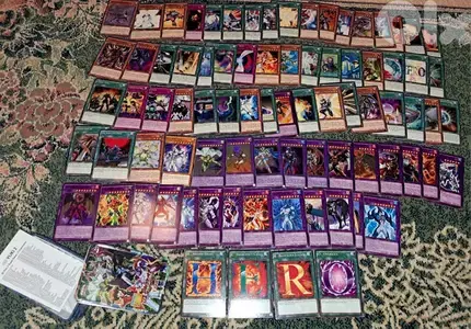 yugioh Hero Deck number 2 , 82 cards new not used