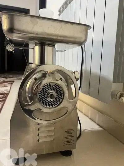 مكنات لحمة 22ايطالي جديد بسعر المستعمل