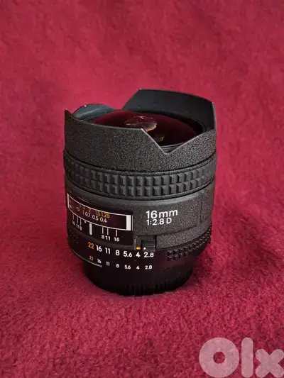 Nikon AF Fisheye 16mm f2.8