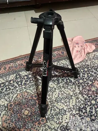 tripod missing a ball head