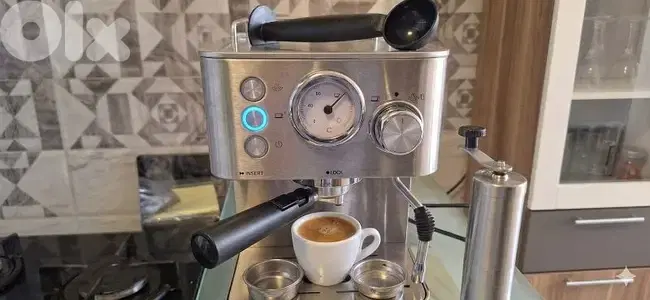 espresso machine like new + coffee grinder