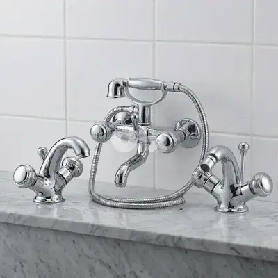 Bathroom mixers set - خلاطات حوض وبانيو وبيديه