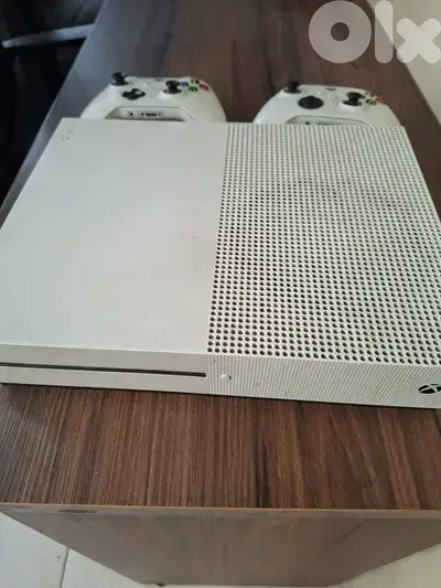 Xbox one s 1tb with  2 controllers from America