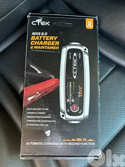 Battery Charger & Maintainer CTEK MXS 5.0