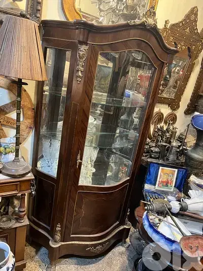 frensh vitrtine crystaliére salon فاترين فرنسية خشب جوز تنزيل برونز