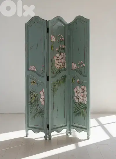 Vintage French Country Room Divider Hand-Painted 3-Panel Floral Screen