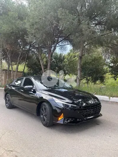 Hyundai Elantra 2021