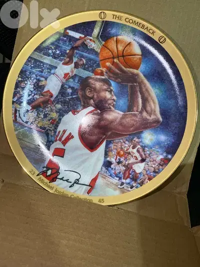 Michael Jordan Signed plate collectible