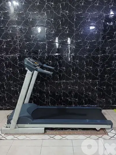 4.0HP,Heavy Duty Treadmill model sportop ,With automatical incline