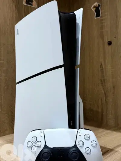 PS5+Its OG controller + all cables with it.