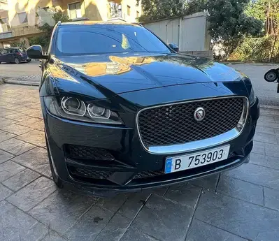 Jaguar F-Pace 2017