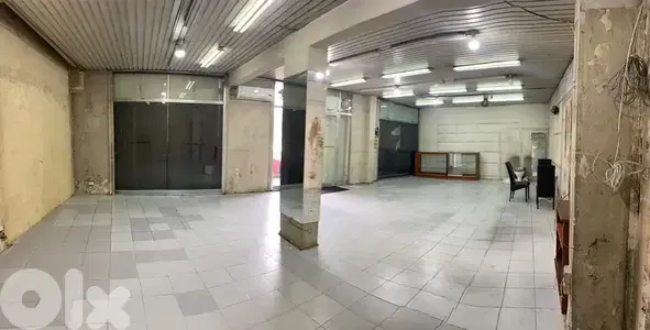 85sqm 3 facades high ceiling Shop Louaize Sham Highway Baabda