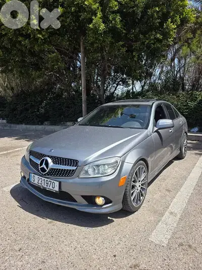 Mercedes-Benz C-300 2008