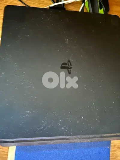 ps4 in good condition slim 500gb