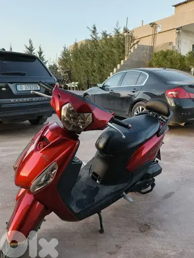 sweet azzo 2024