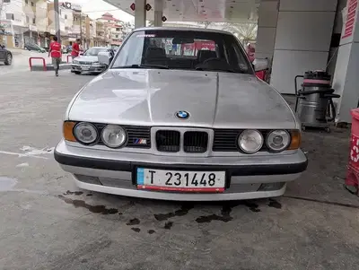 BMW 5-Series 1992