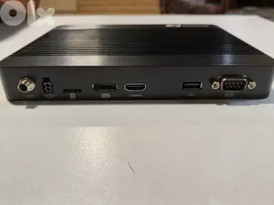 Axiomtek DSP501-i5-SIT mini pc