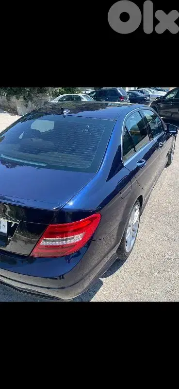 Mercedes-Benz C-Class 2012