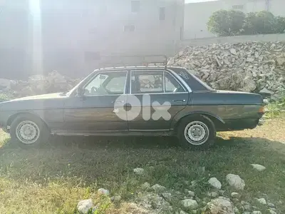 Mercedes-Benz 190 2026
