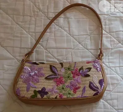 New Woman Beautiful Beige Lilac Bag