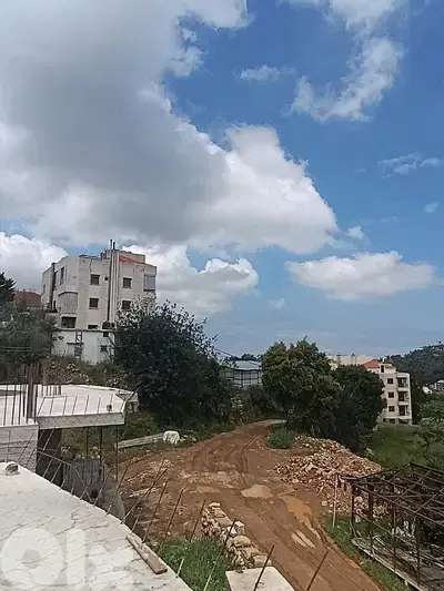 Apartment for sale in Jouret El Ballout شقق للبيع في جورة البلوط
