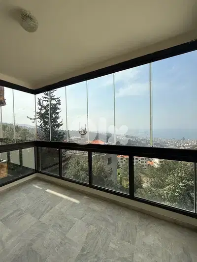A 3 bedroom apartment for Rent in Rabweh with open views.