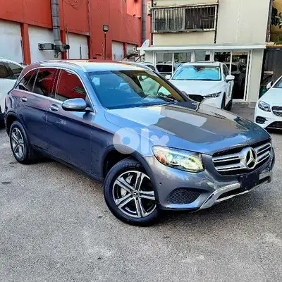 MERCEDES-BENZ GLC 300 4MATIC LUXURY EDITION 2017 MINT CONDITION MERCEDES-BENZ GLC 300 4MATIC LUXURY EDITION 2017 MINT CONDITION