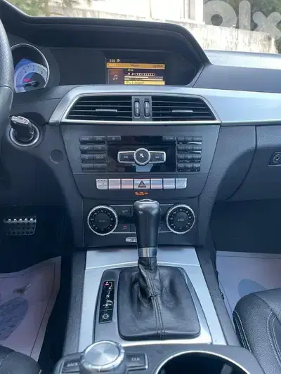 Mercedes-Benz C-Class 2012
