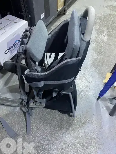 hiking child carrier