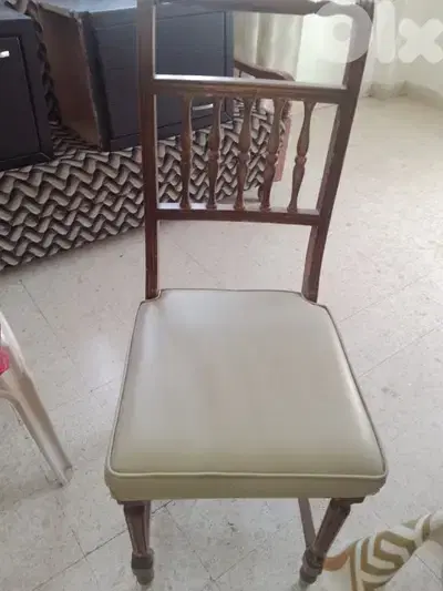 Dining table with chairs