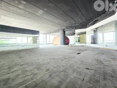 RAO26-5080 Showroom for Rent – Hazmieh | 650 m²