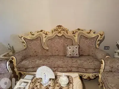 طقم صوفايات كتير مرتب