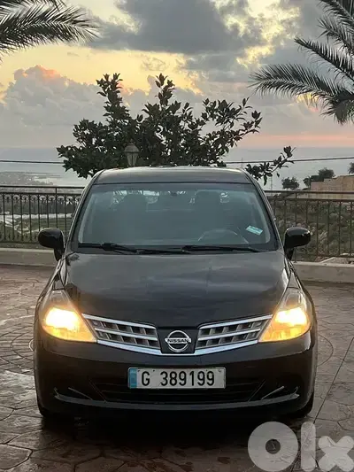 Nissan Tiida 2009