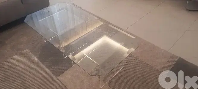 Glass Table with plexiglass support