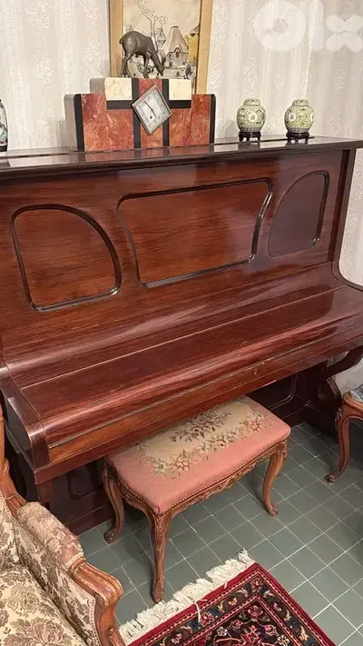 Timeless European Craftsmanship – Antique Concert Piano