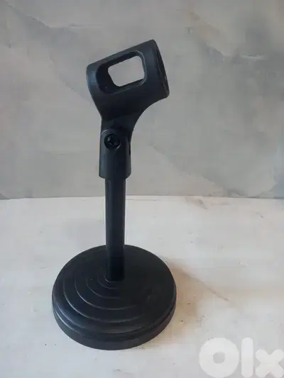 desktop microphone stand designed for podcasts . . .