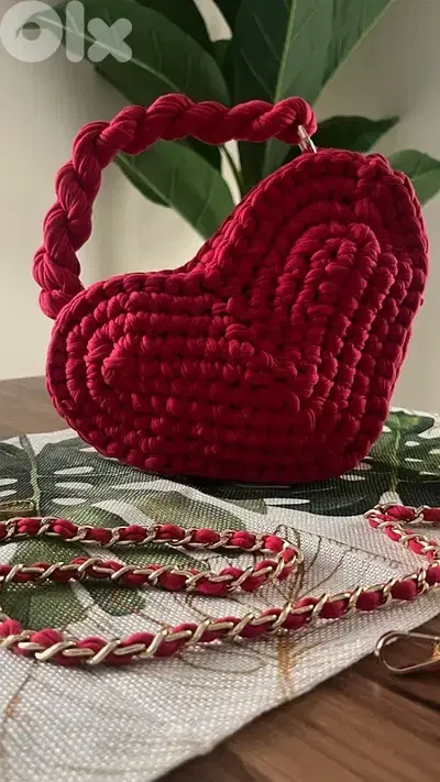 red heart crochet