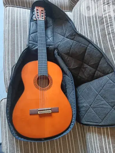 Yamaha CG-120