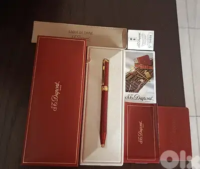 S. T. Dupont Atelier  Red Chinese Lacquer Rollerball Pen