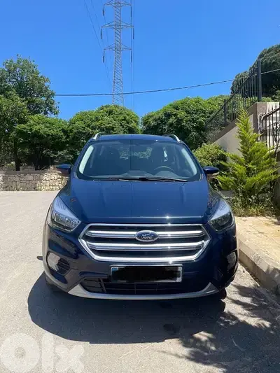 Ford Escape 2019 meshe 4,700 km !!! only all file in company