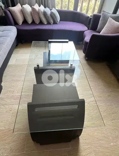 Table طاولة خشب