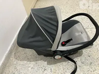 car seats like new