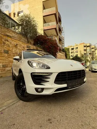 Porsche Macan 2016