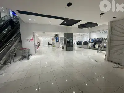 2300 Sqm Showroom For Rent In Hamra صالة عرض للاجار في الحمرا
