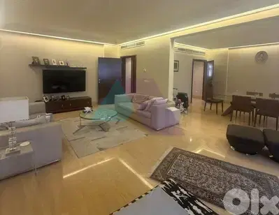 Luxurious 230m2 apartment 4 sale in Hamra Near AUB-شقة للبيع في الحمرا